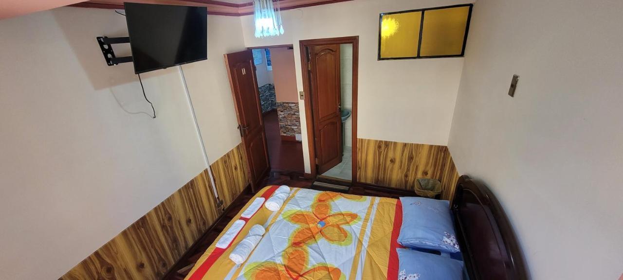 Bed and Breakfast Hostal Sol Y Luna à Copacabana  Extérieur photo