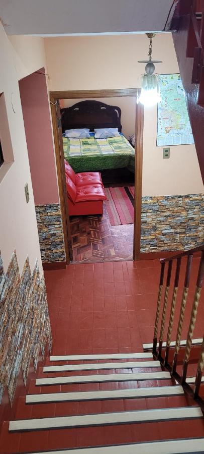 Bed and Breakfast Hostal Sol Y Luna à Copacabana  Extérieur photo